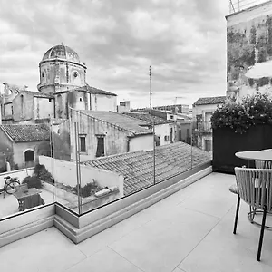 Palazzo Salomone Hotel
