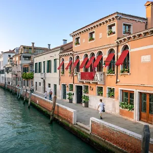 https://san-sebastiano-garden.hotelinveneto.com